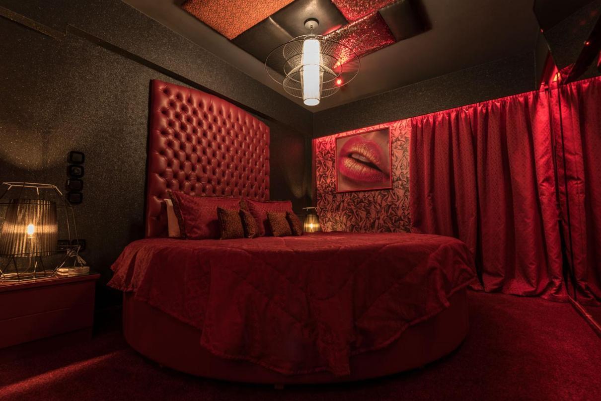 Queen Room Spa Bath